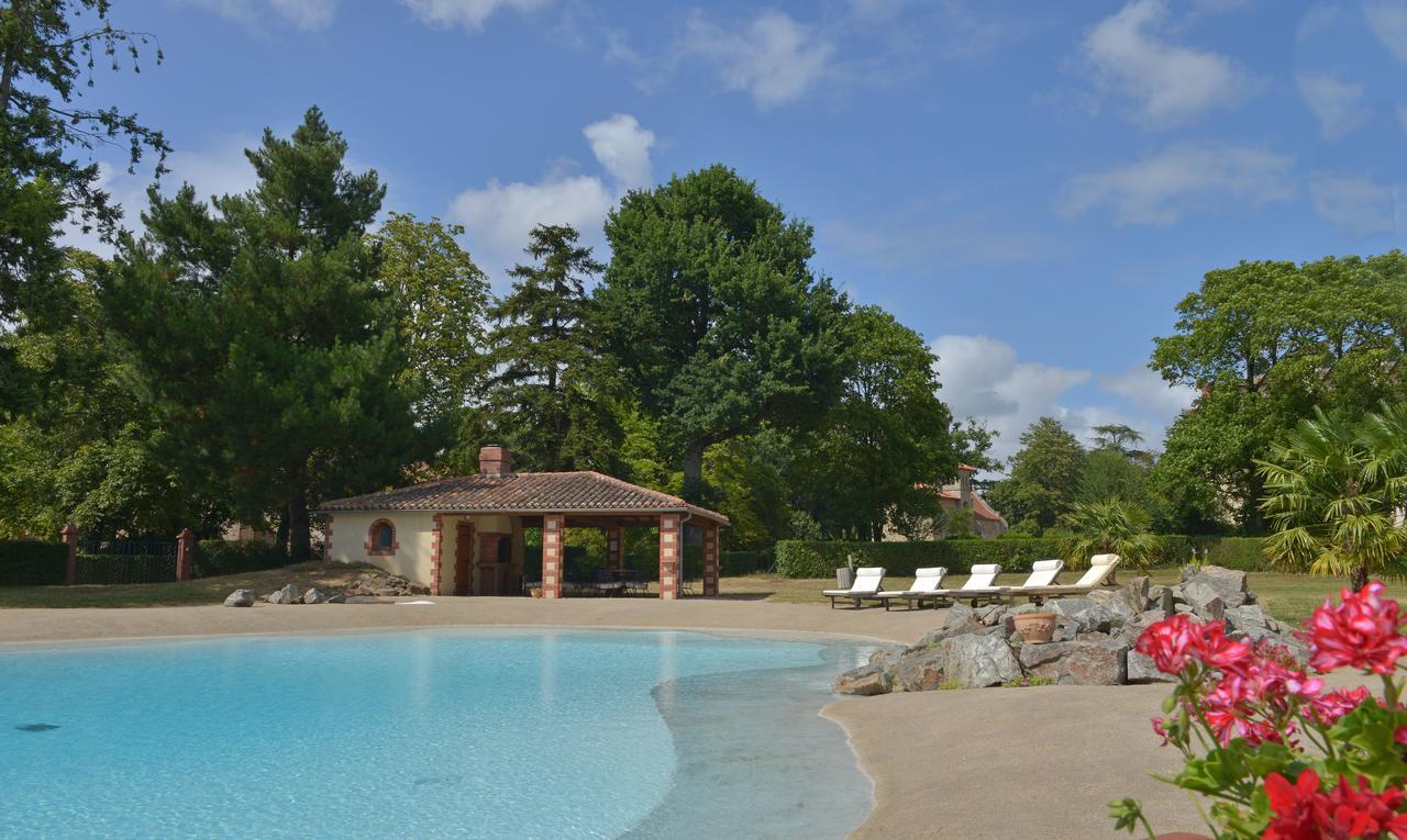B&B Domaine De La Corbe Bournezeau Экстерьер фото